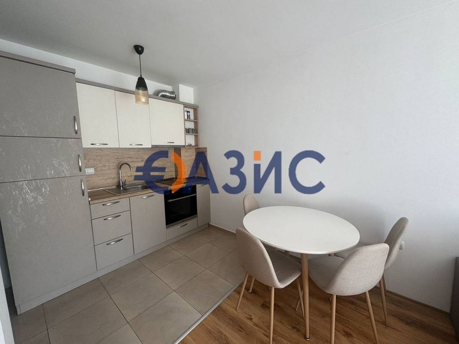 Продава се Двустаен апартамент в Несебър - 54 кв.м за 1705 €/кв.м - Снимка #3