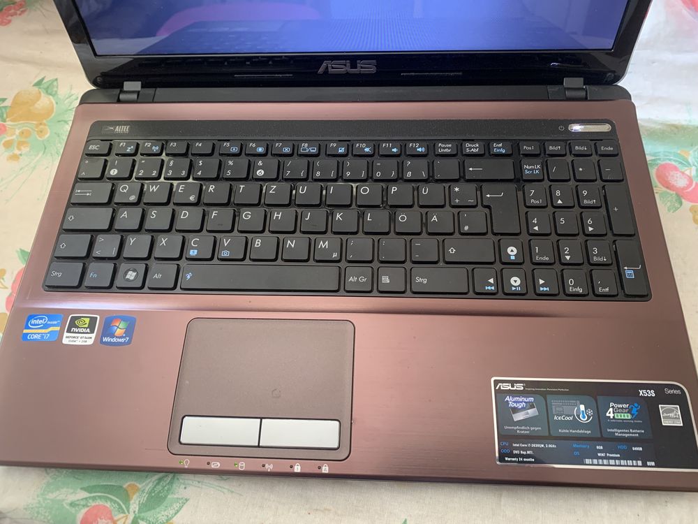 Лаптоп Asus X53sv