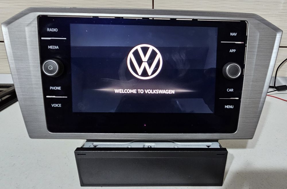Navigatie VW, MIB3, activata full, wireless