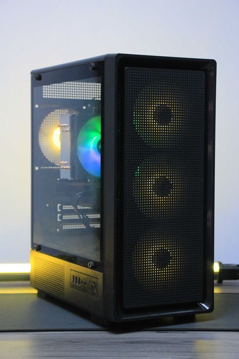 Katta o'yinlarni yuqori grafikada o'ynash uchun aval monitorli pc