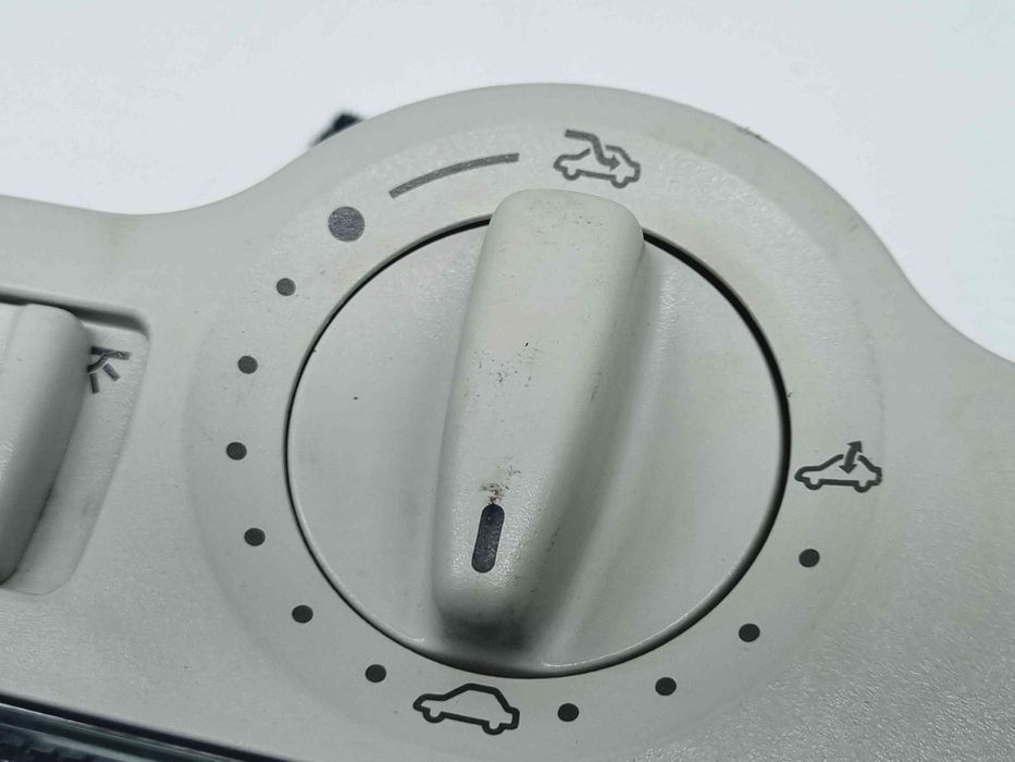 Plafoniera fata Skoda Octavia 2 (1Z3) [Fabr 2004-2013] 1J0947105J