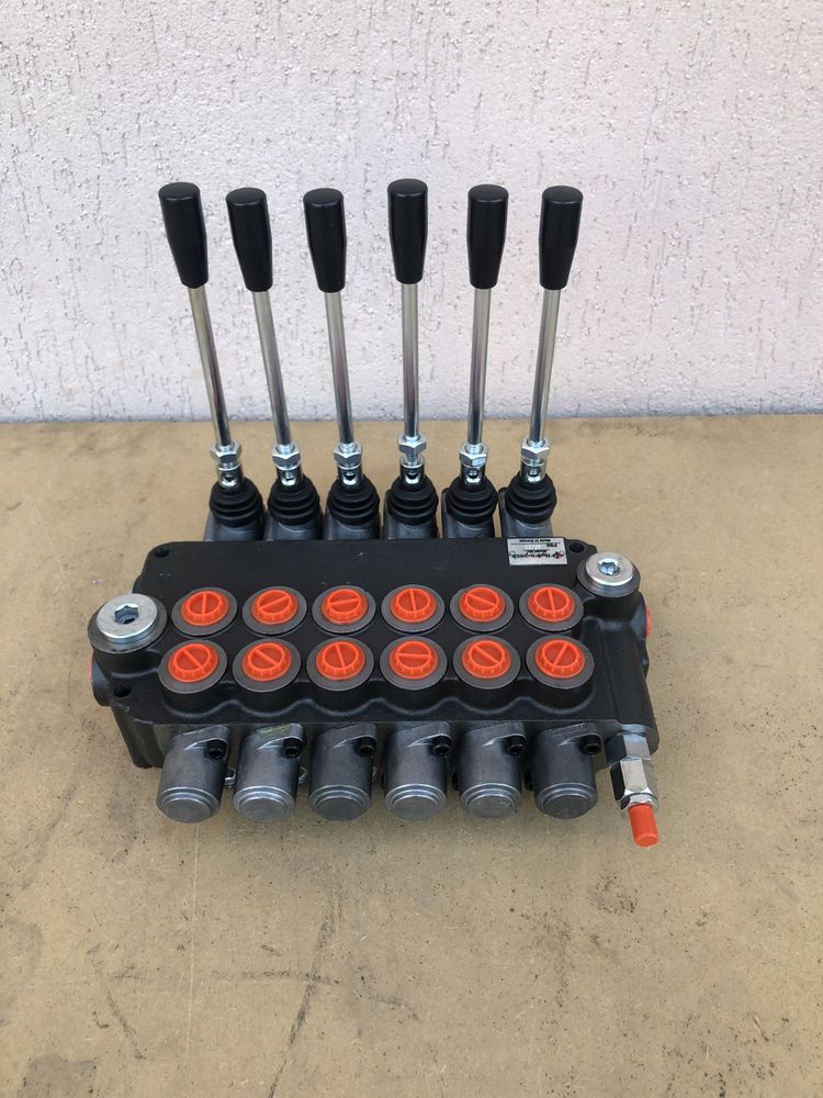 Distribuitor hidraulic 6 manete p80