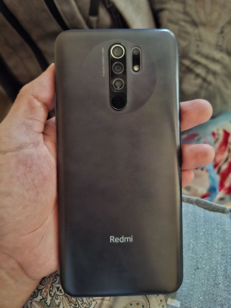 Redmi 9  6/128gb