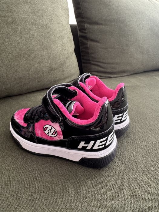 Adidasi cu role heelys marimea 31 ( 18 cm)