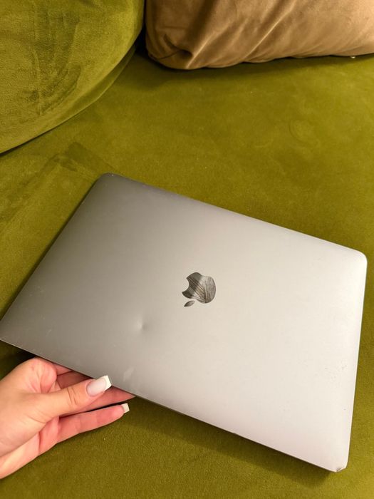 Apple MacBook Pro 13’ 2018