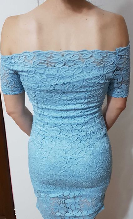 Vând rochiță scurtă