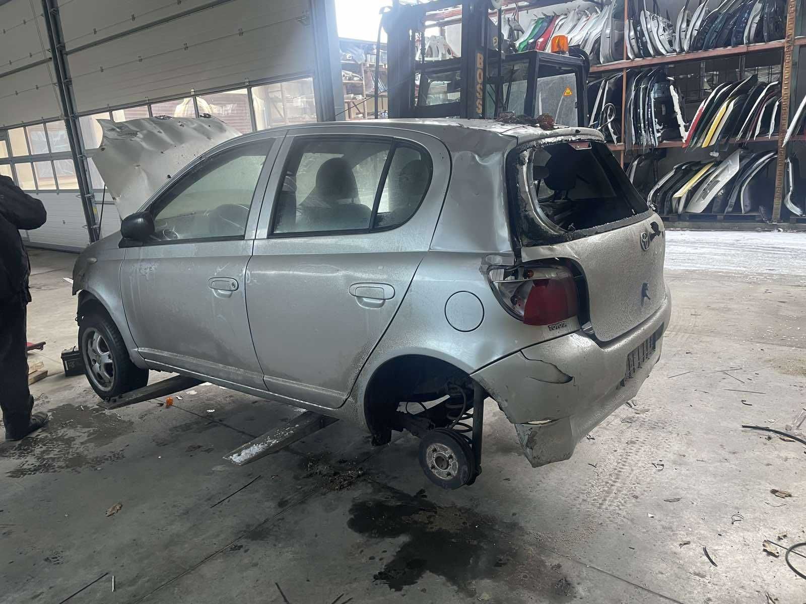 Тойота ярис 1.0 VVT-i / Toyota Yaris 1.0 VVT-i на части