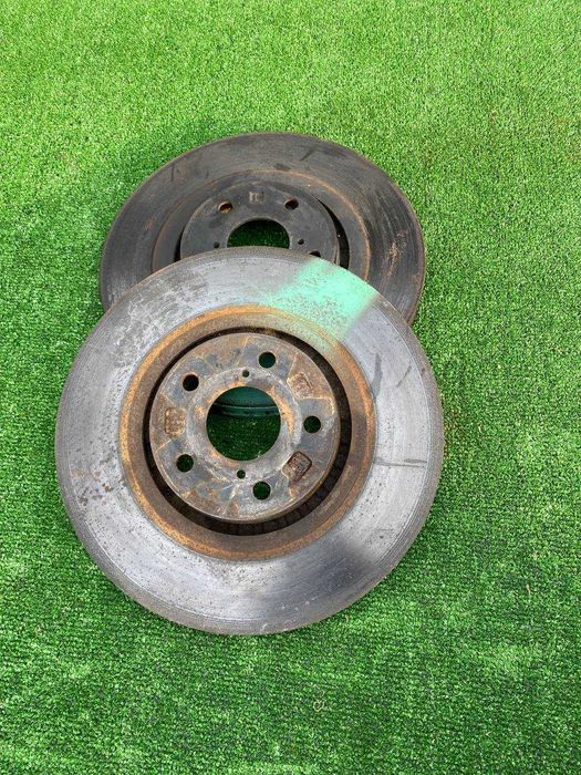 Тормозные диски передние на лексус GS190 GS350