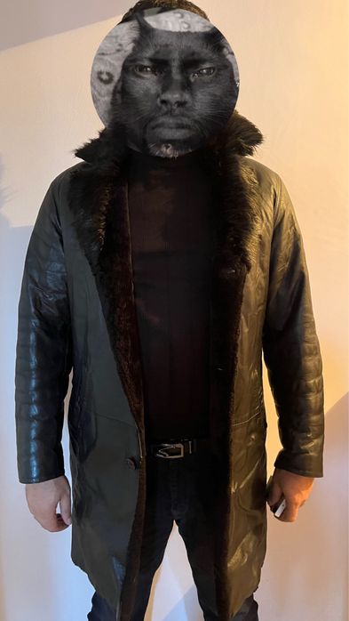 Мужское пальто из кожи