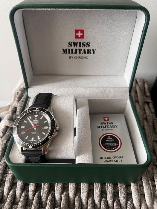 Часы Swiss Military by Chrono. Стильные, мужские часы. Спорт-шик.