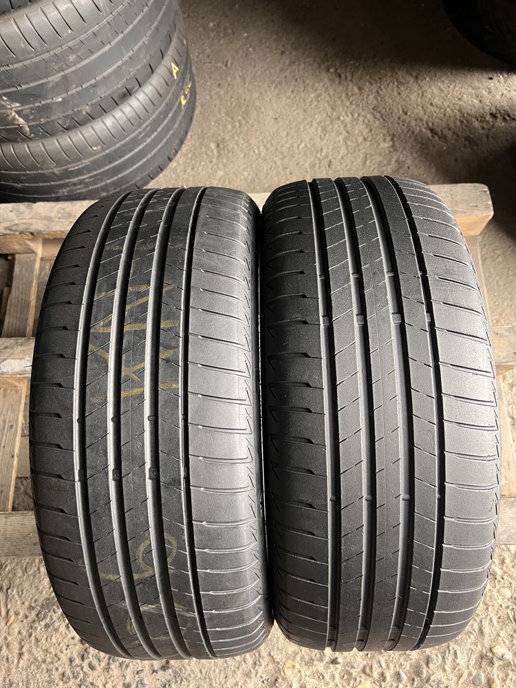 2 anvelope vara 225/45/18 , Bridgestone , RSC !