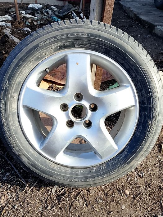 Диск с резиной на вольцваген