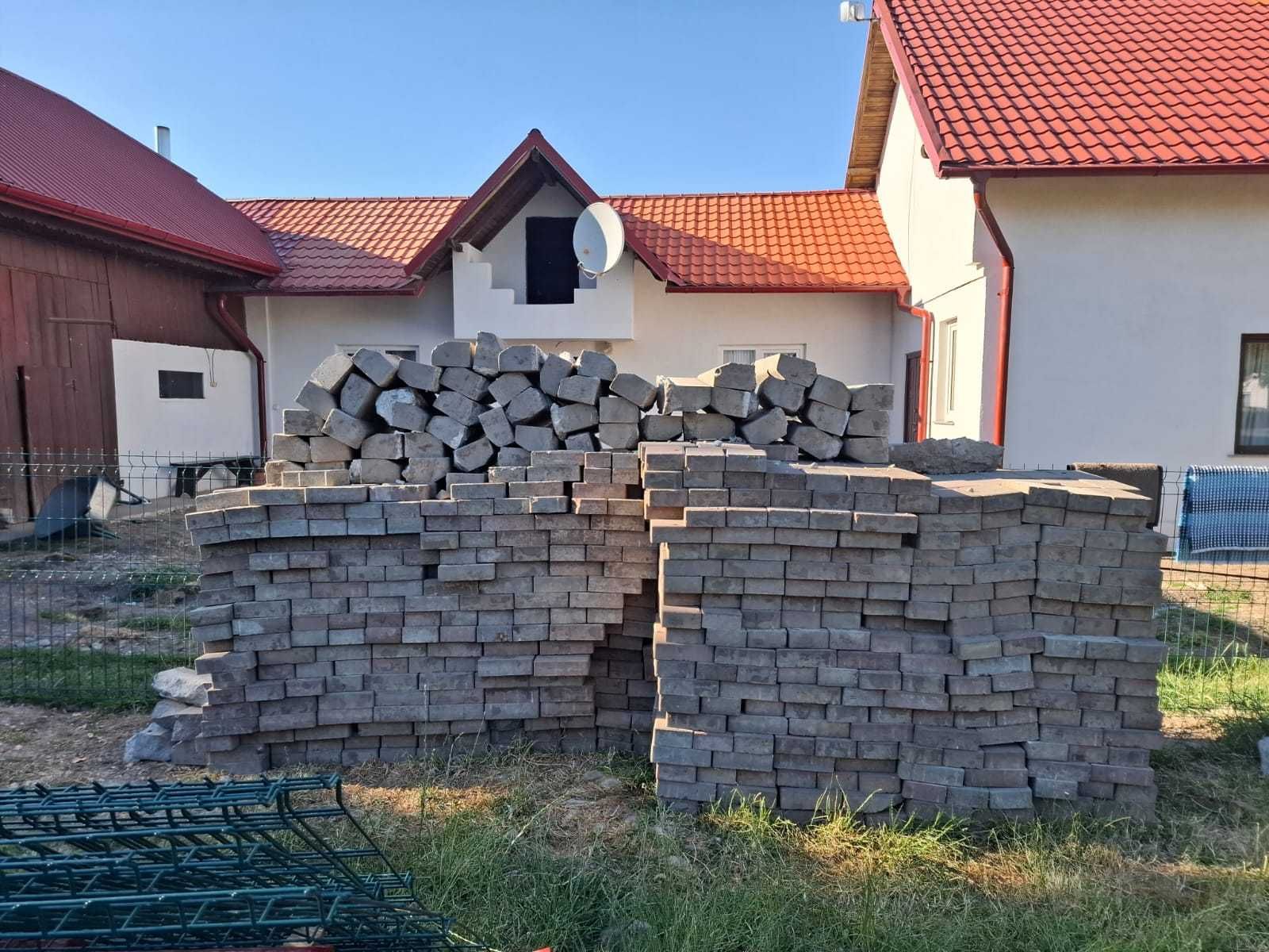 Pavaj curte și borduri