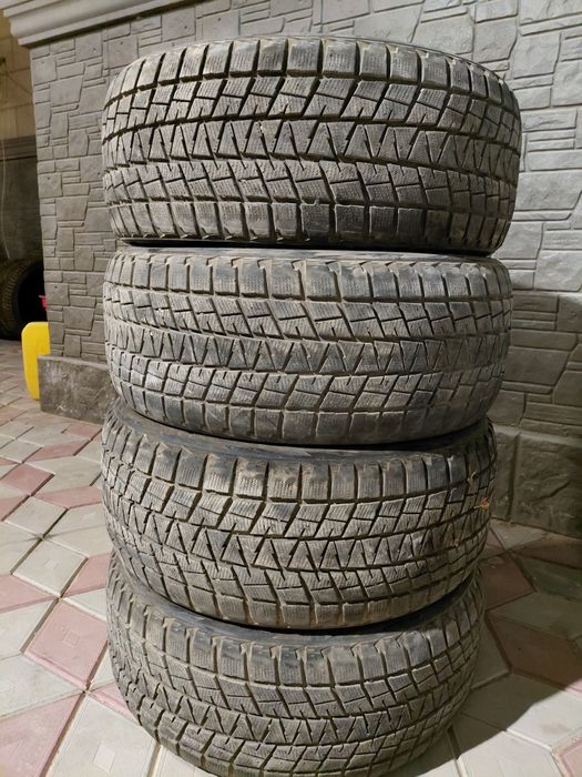 Продам резину бриджстоун R 20
