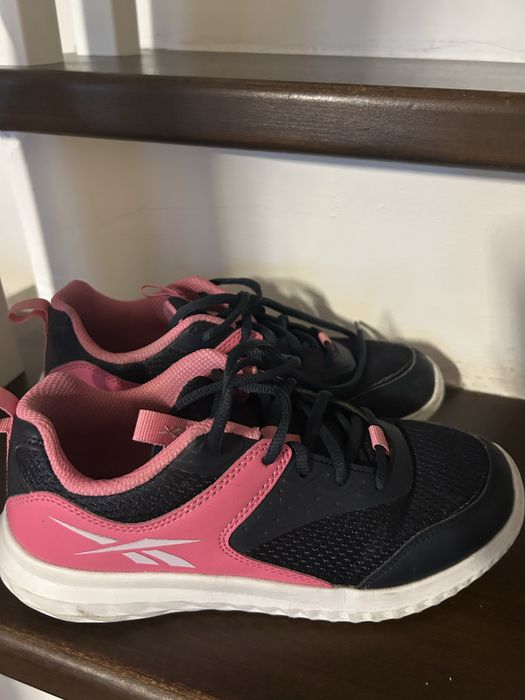 Pantofi sport Reebok nr 36