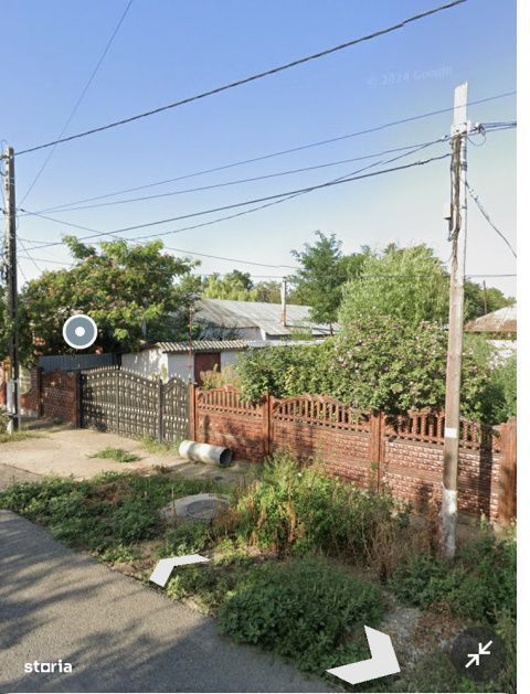 Casa + teren de 1.800 mp Movila Miresii