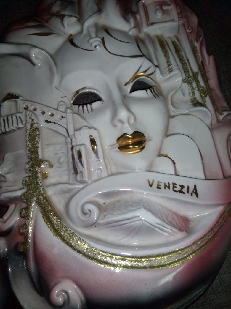 Фарфоровая маска Венеция