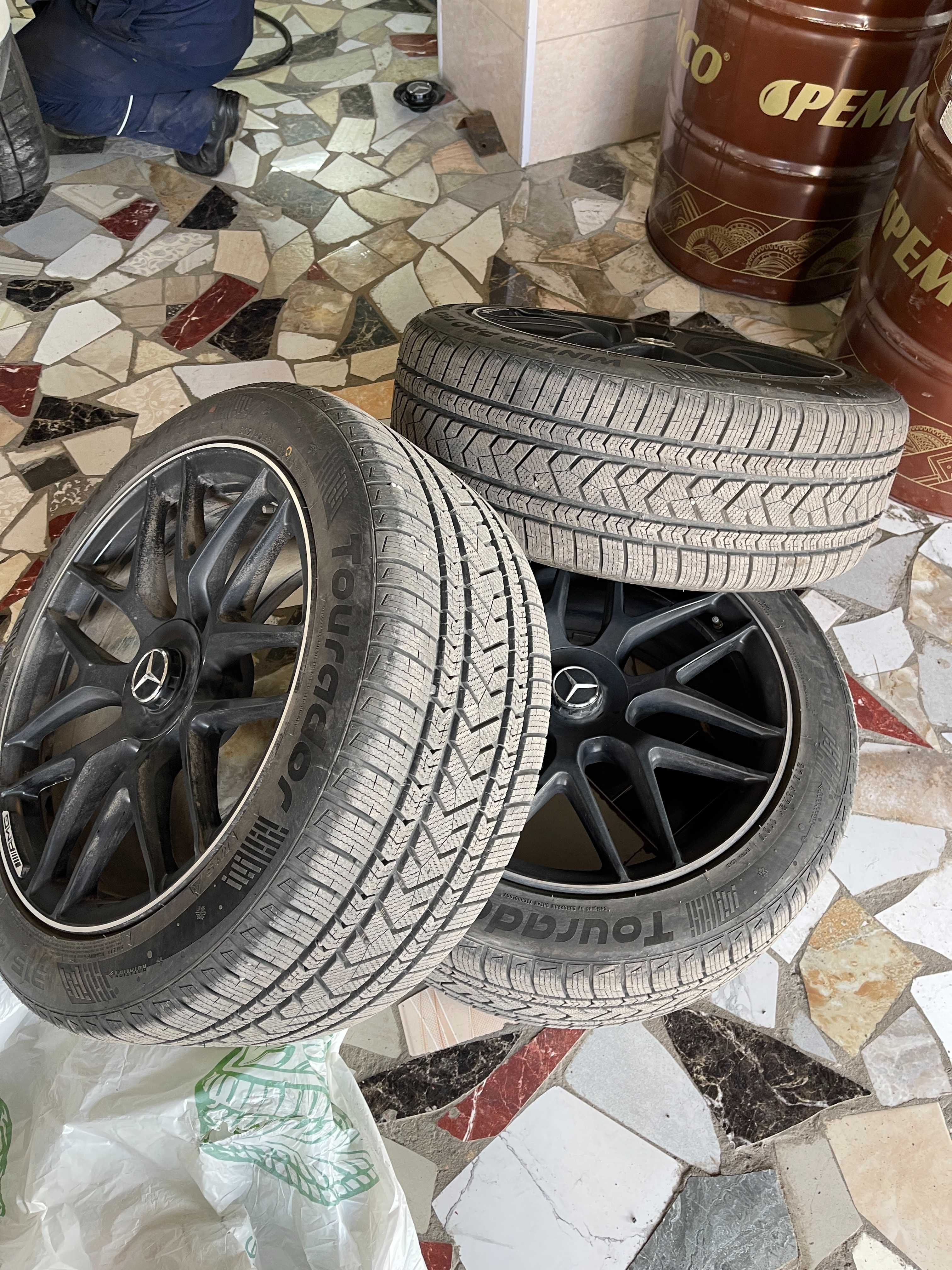 Зимние шины с дисками R21 для GLE 2019-25