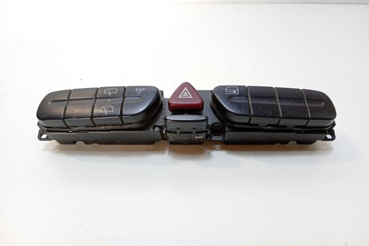 Ansamblu butoane  Buton avarie 2038218258 Mercedes-Benz C-Class W203/