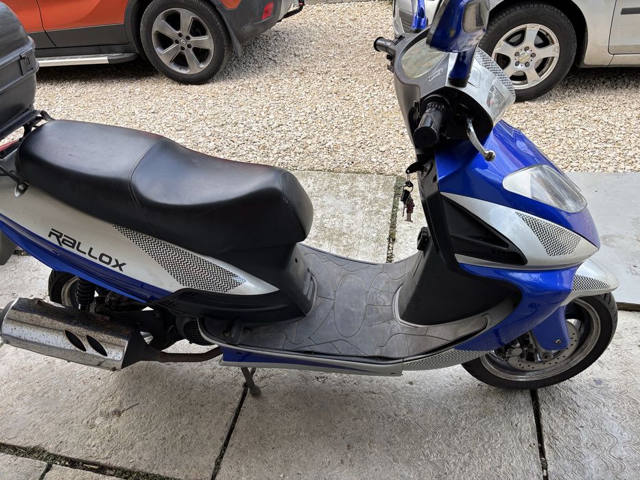 Scuter 125 cu Acte (Catergiria B)