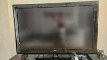Televizor LG, diagonala 132 cm