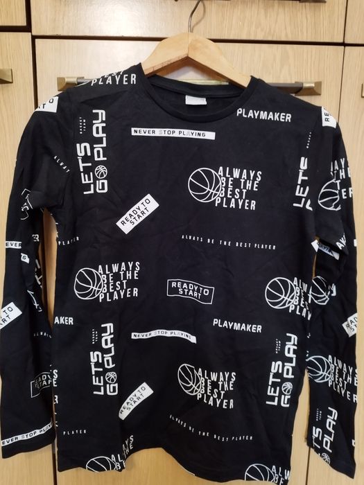 Дънки и блузка неносени за момче на 11-12 години