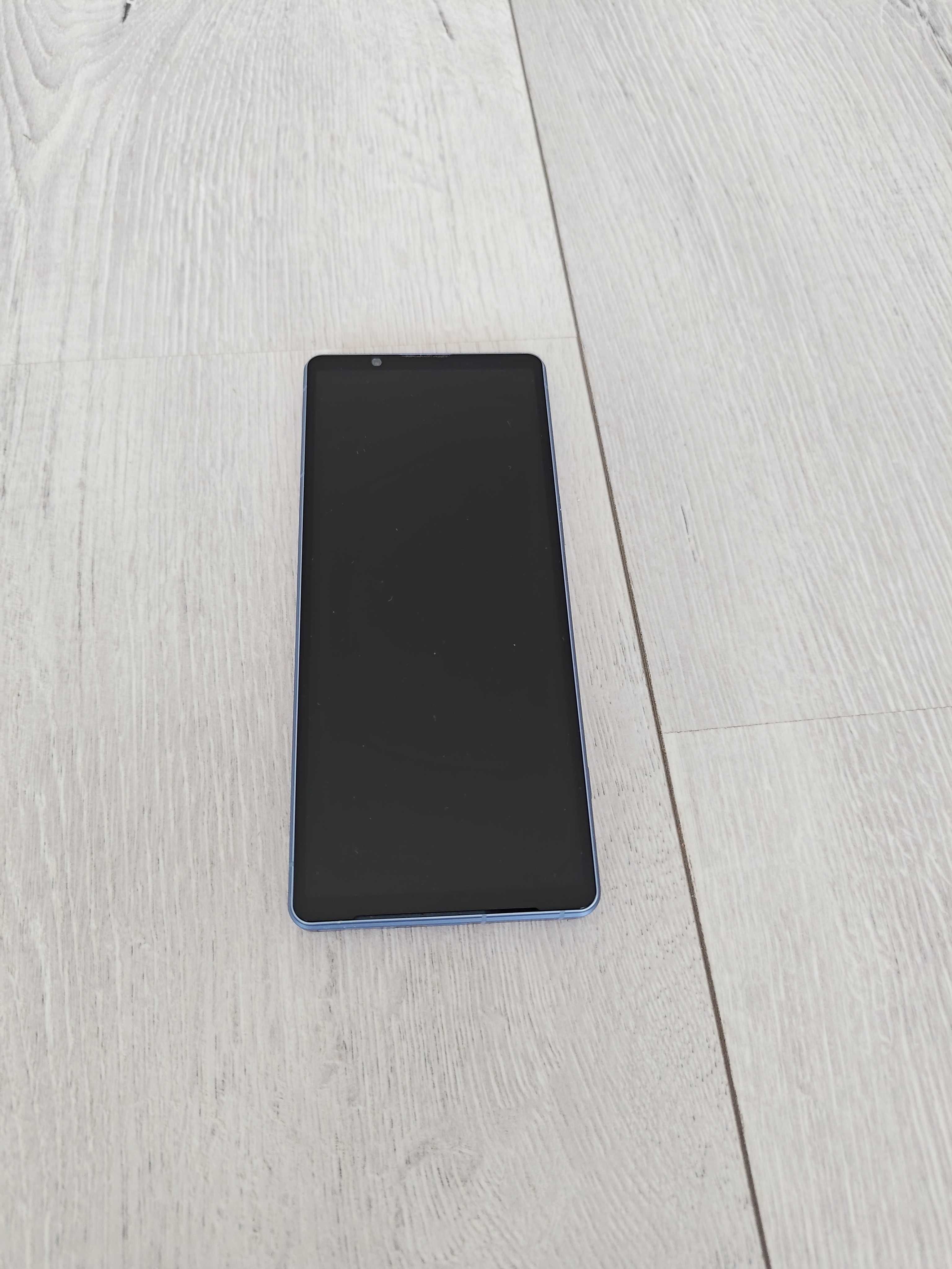 Vând Sony Xperia 5 V , garanție