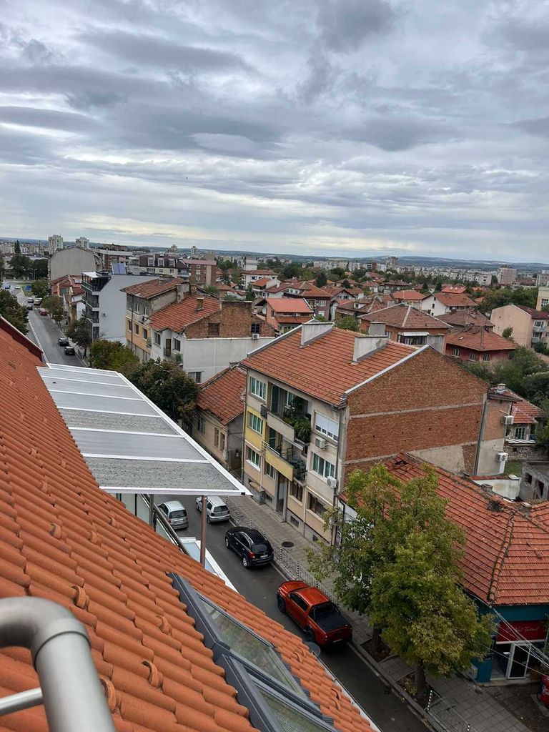 Дава се под наем Двустаен апартамент в Враца, Център - 69 кв.м за 244.8 € - Снимка #6