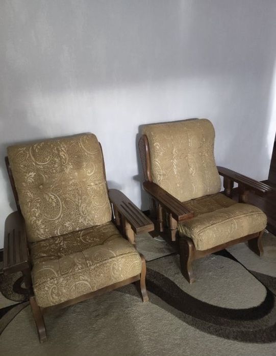 Диван и кресла б/у в отличном состоянии