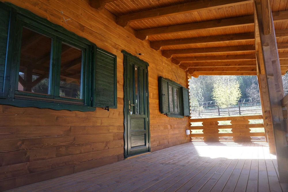 Uși și ferestre lemn masiv izolate 78mm termopan sau 92mm tripan