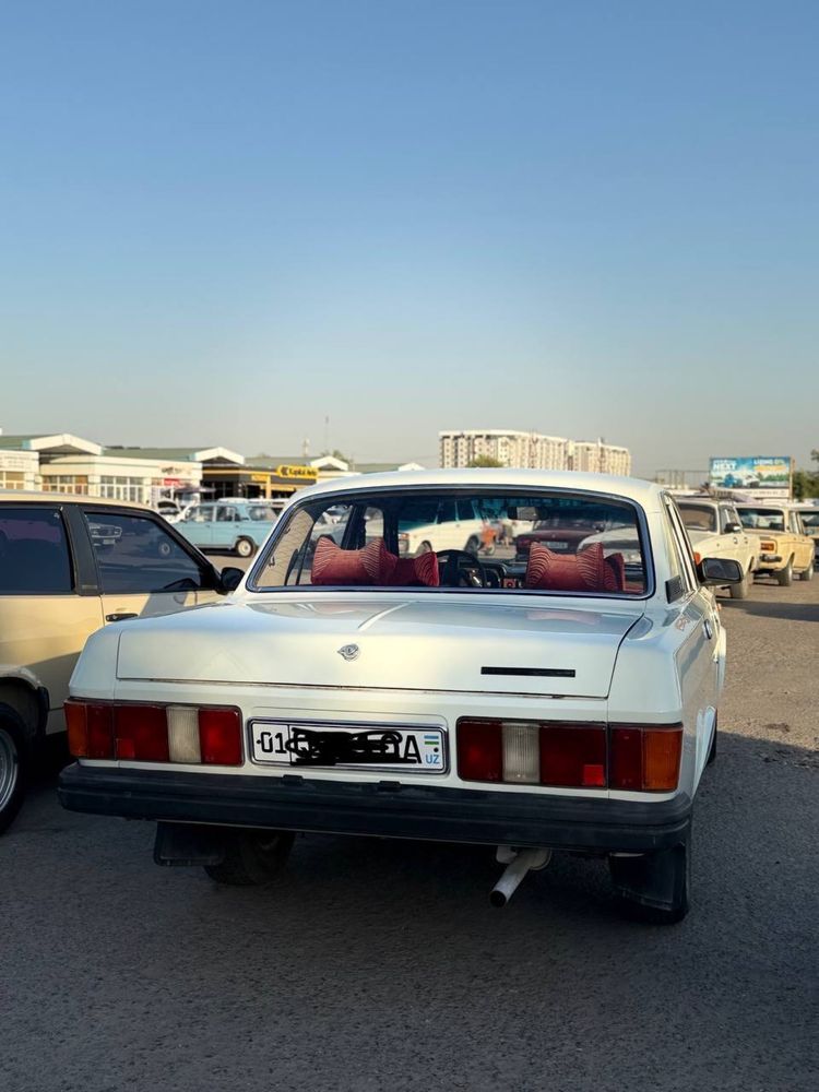gaz 3110yil radnoy  km yurgan