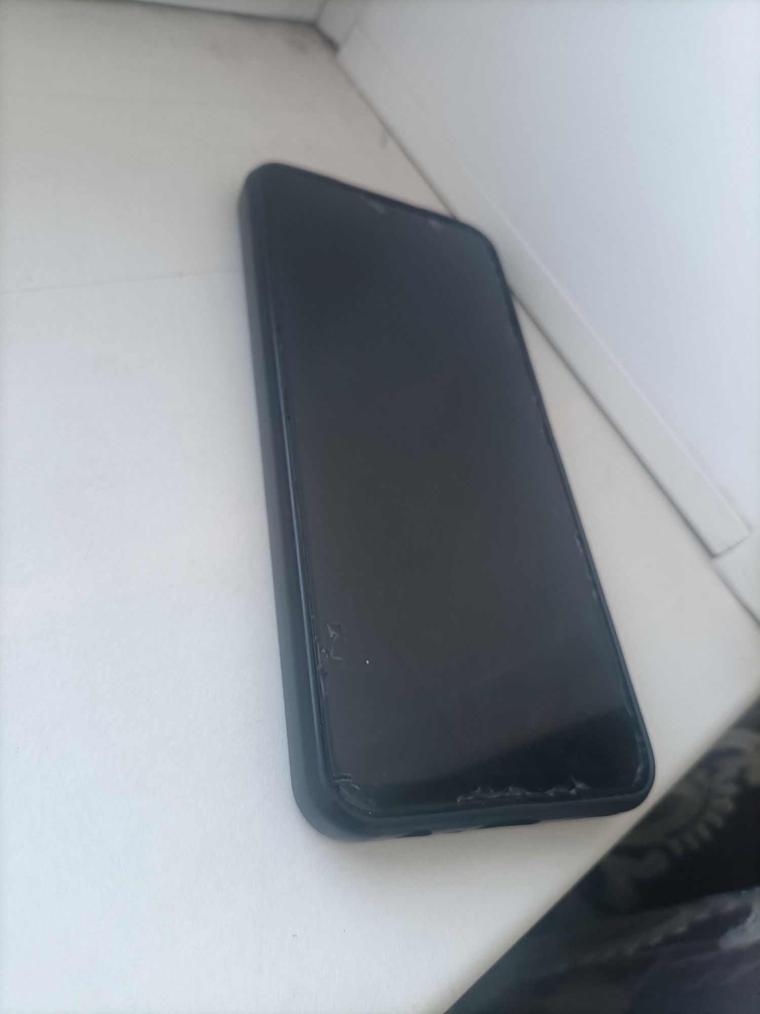Продам oppo A17.