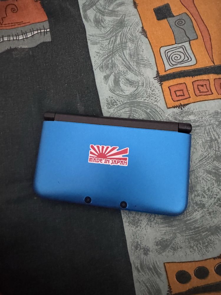 Old Nintendo 3ds xl 32 gb зашит