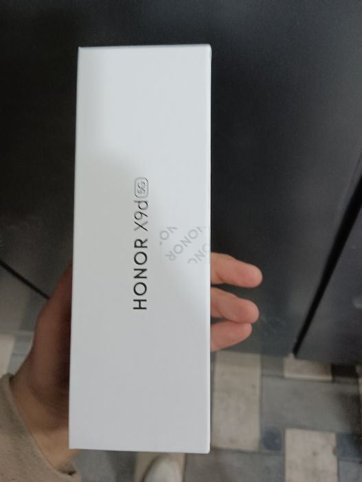 Honor X9d 5G   .
