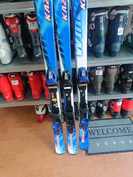 Разпродажба на ски от 100 до 120 лв.