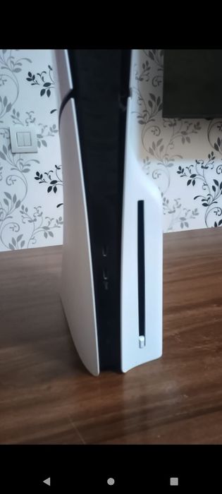 Vand PS 5 slim cu unitate disk