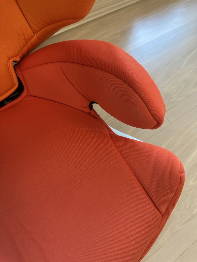 Столче за кола Cybex Solution M 15-36 кг