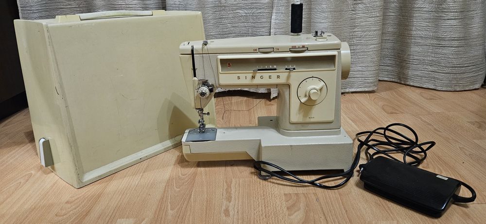 Шевна машина singer 533 перфекно състояние