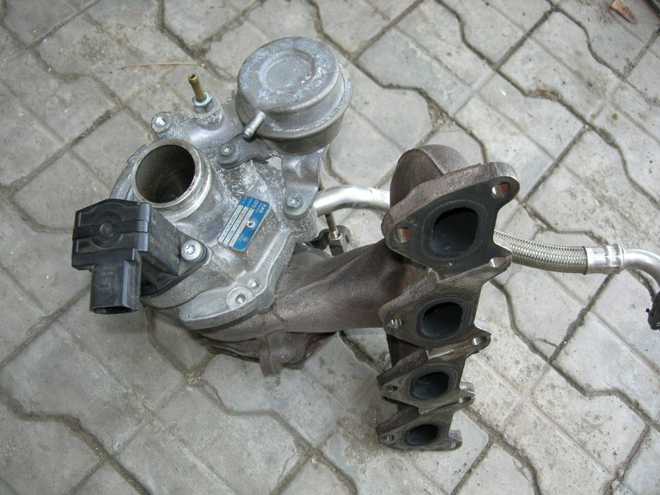 Turbo, turbina Golf, 1.4TSI, cod motor: CDG-KKK 03C145701S