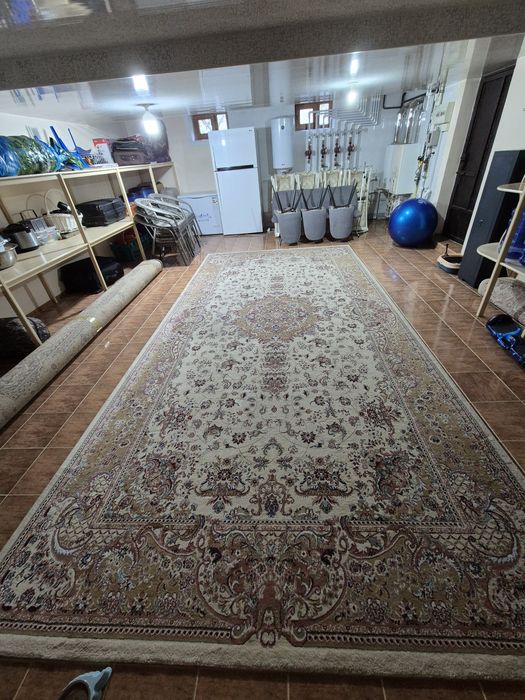 Сотилади 2 гилам