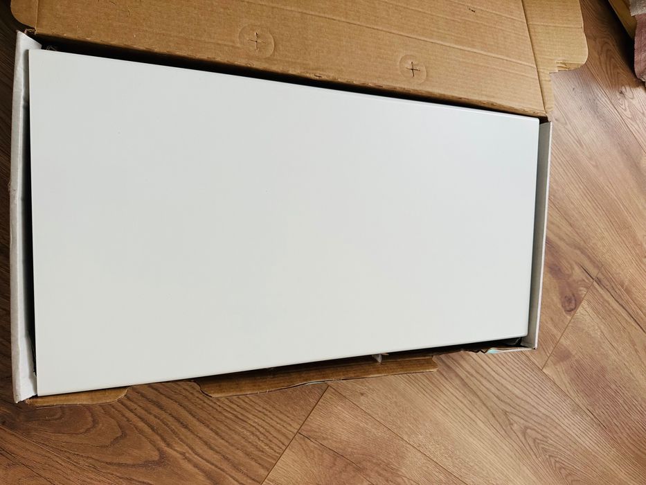 ADAX Neo 600W – нов, неизползван конвектор
