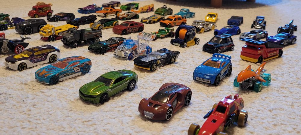 Hotwheels masini