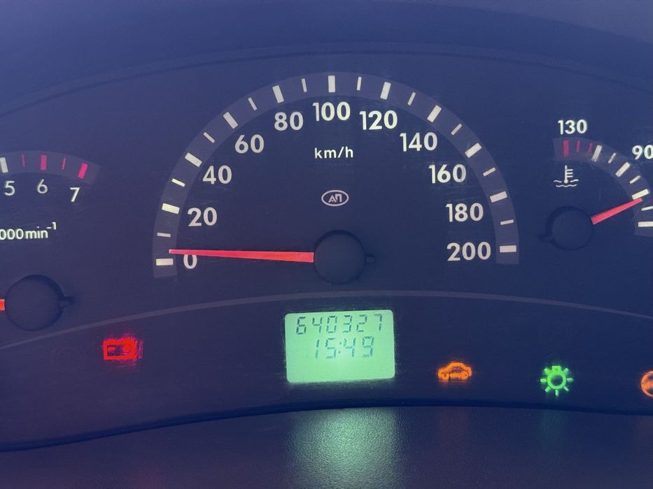 Sotiladi Lada Kalina 1