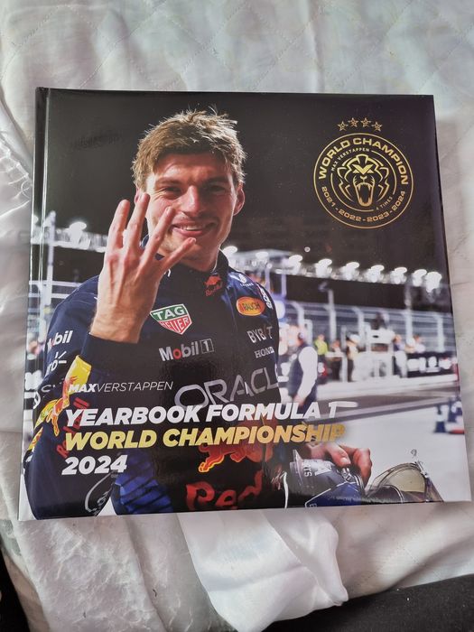 Max Verstappen red bull book championship F1 2021 и 2024 world champio