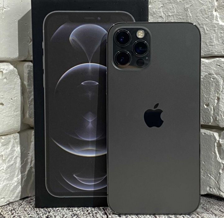 Iphone 12 Pro в идеальном состоянии