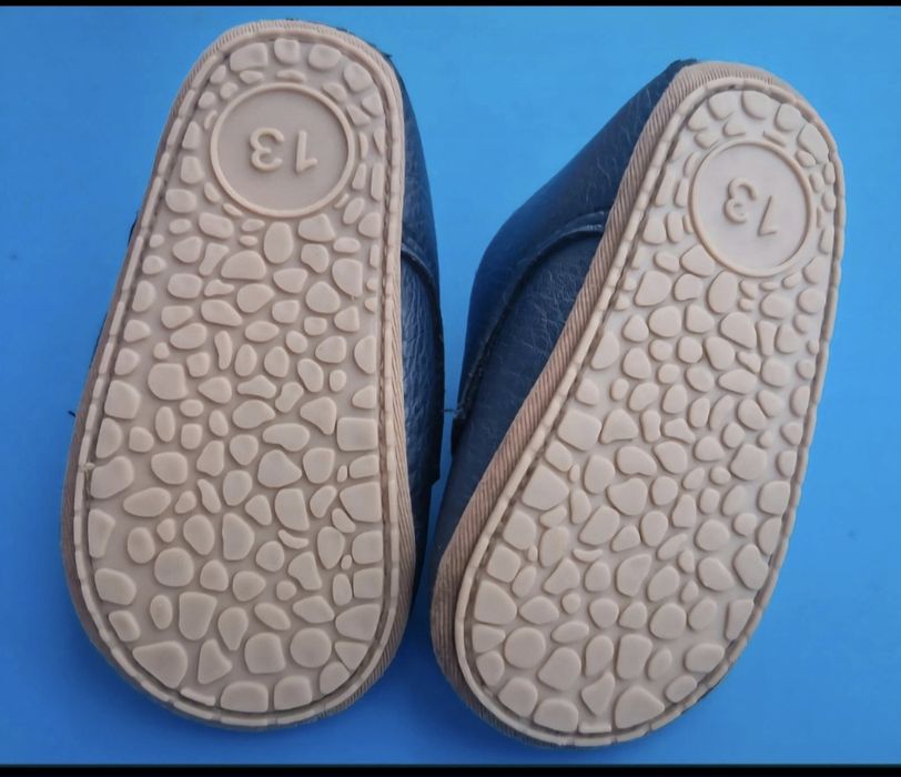 Pantofi piele bebe marimea 17