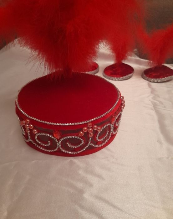 Оригинальные тюбитейки для подруг невесты.