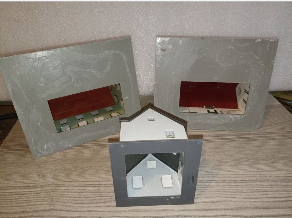 Set 3 clădiri piko

Clădiri scara 1:87, potrivite pentru diorame trenu