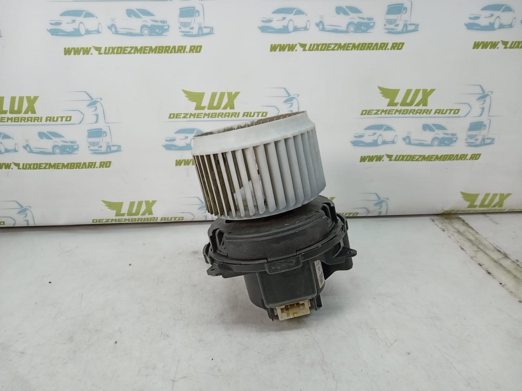 Motoras aeroterma m00116360-6680 Dacia Spring 1  [din 2021 pana  2023]