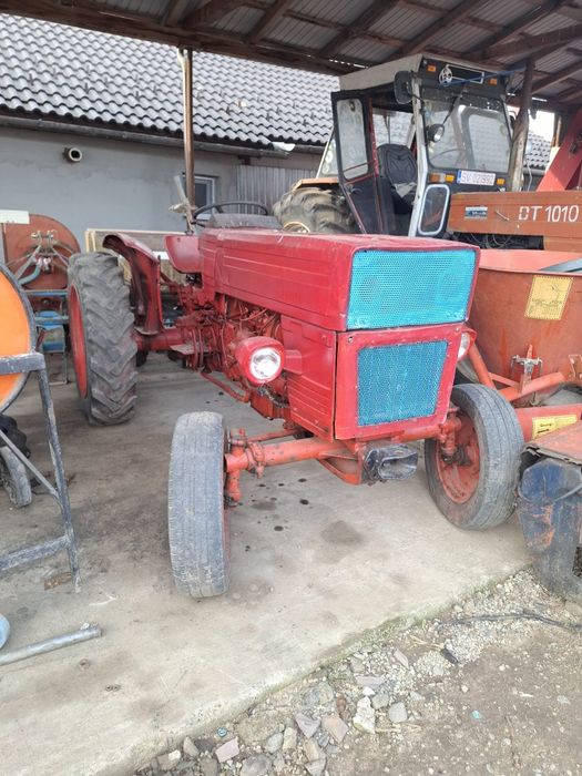 Tractor 550  cutie o maneta